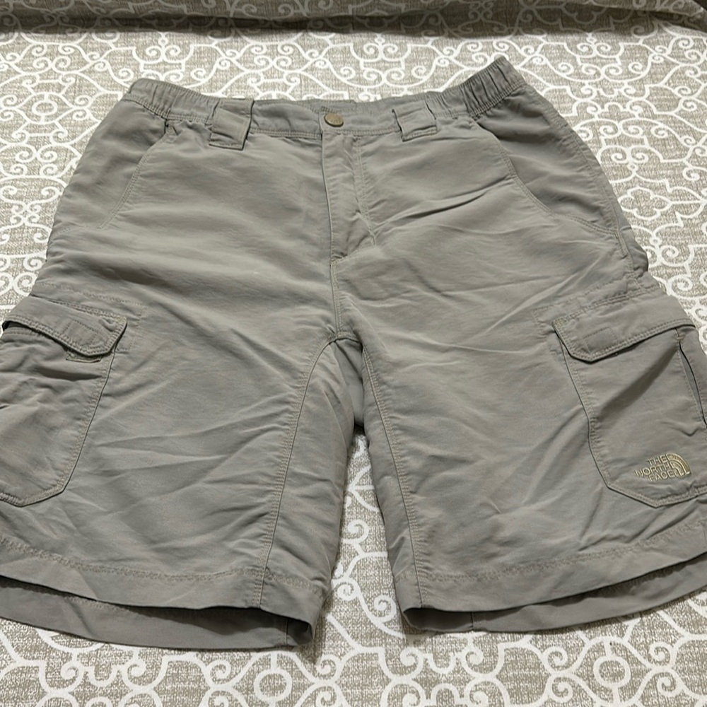 mens north face sz small shorts